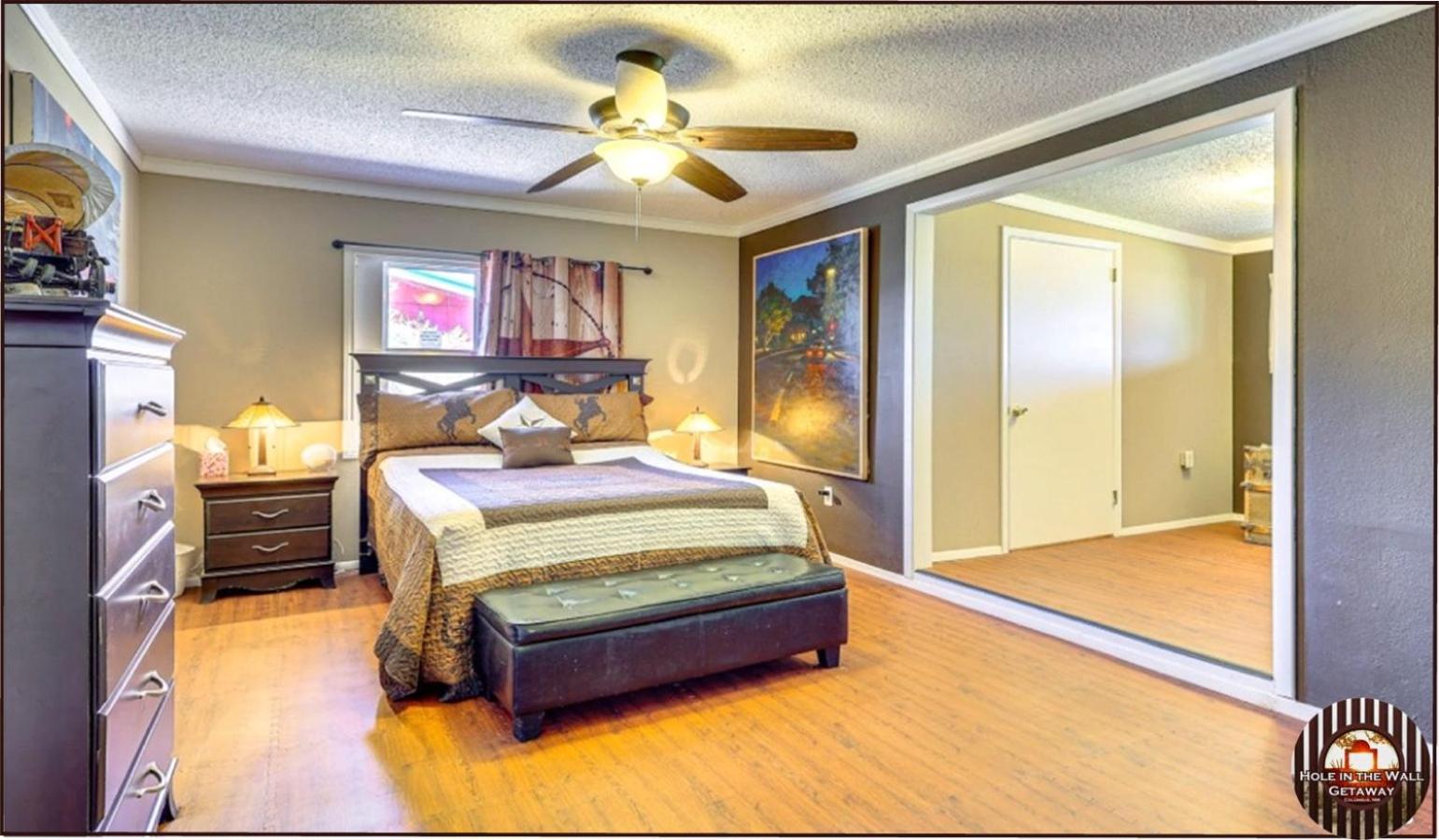 Hole In The Wall Getaway - Usa Mexico Border Bed And Breakfast Columbus 외부 사진