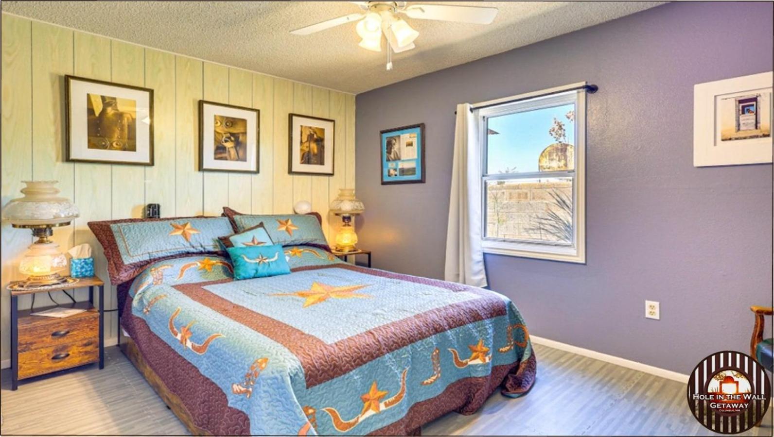 Hole In The Wall Getaway - Usa Mexico Border Bed And Breakfast Columbus 외부 사진