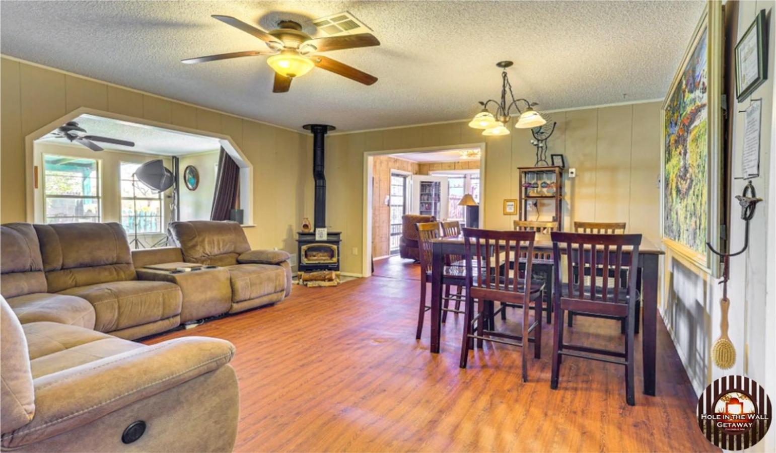 Hole In The Wall Getaway - Usa Mexico Border Bed And Breakfast Columbus 외부 사진