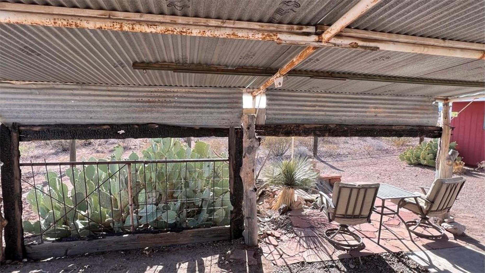 Hole In The Wall Getaway - Usa Mexico Border Bed And Breakfast Columbus 외부 사진